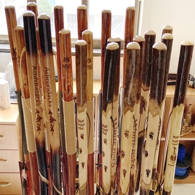 90x3cm Houten Lopend Cane Chinese Totem Carving